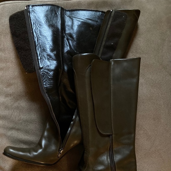 Prada Boots /Genuine Leather/ Khaki Green /Size 11 B width and 3.5 Inch Heal - Picture 3 of 11